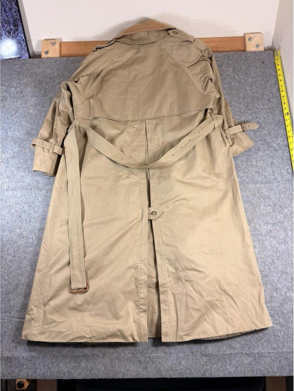 Vintage Burberrys Beige Trench Coat Made in England Womens Size 10 Petite - Picture 2 of 9